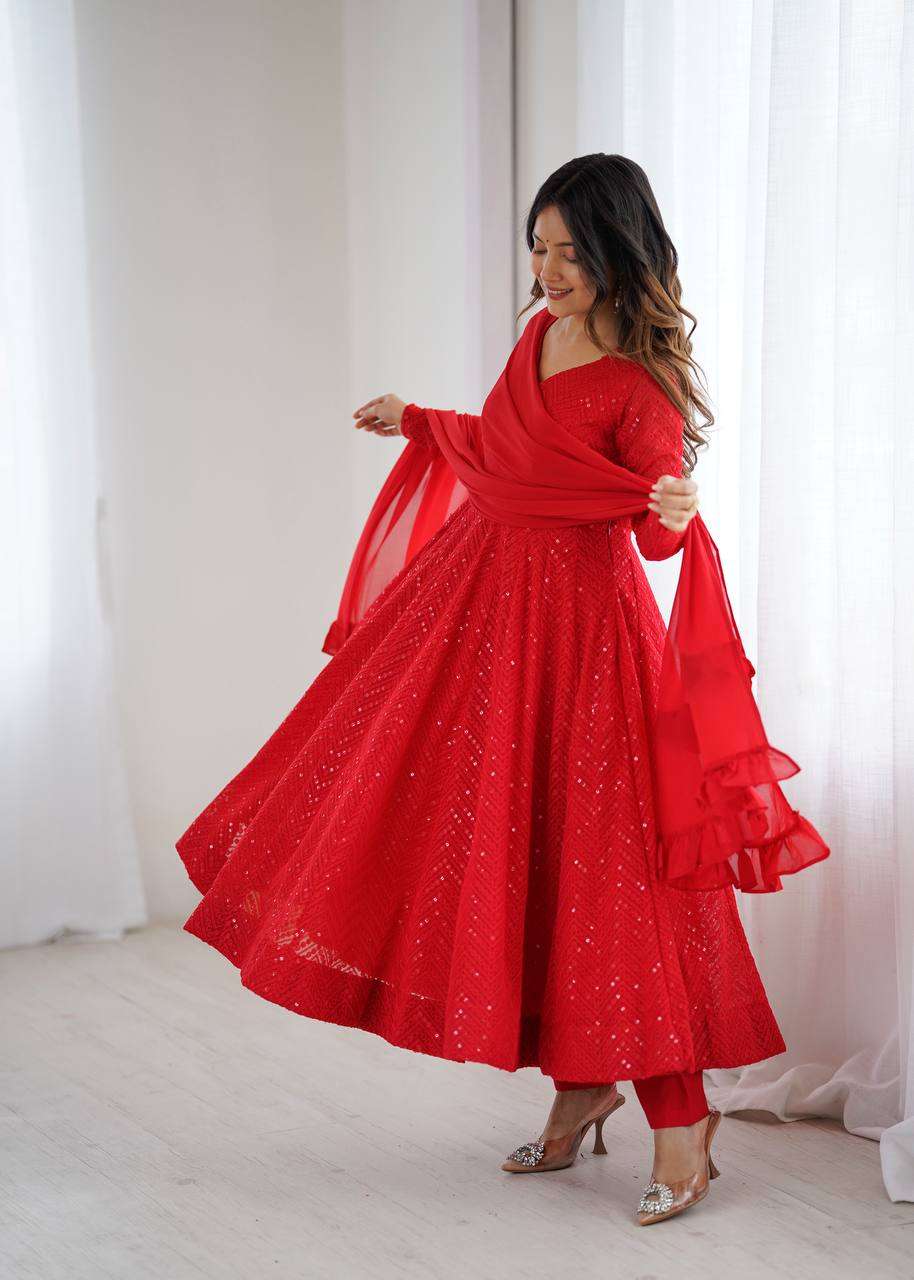 Womens Pure Romansilk Chanderi Embroidered Anarkali Kurti With Dupatta & Pant Set - Image 8
