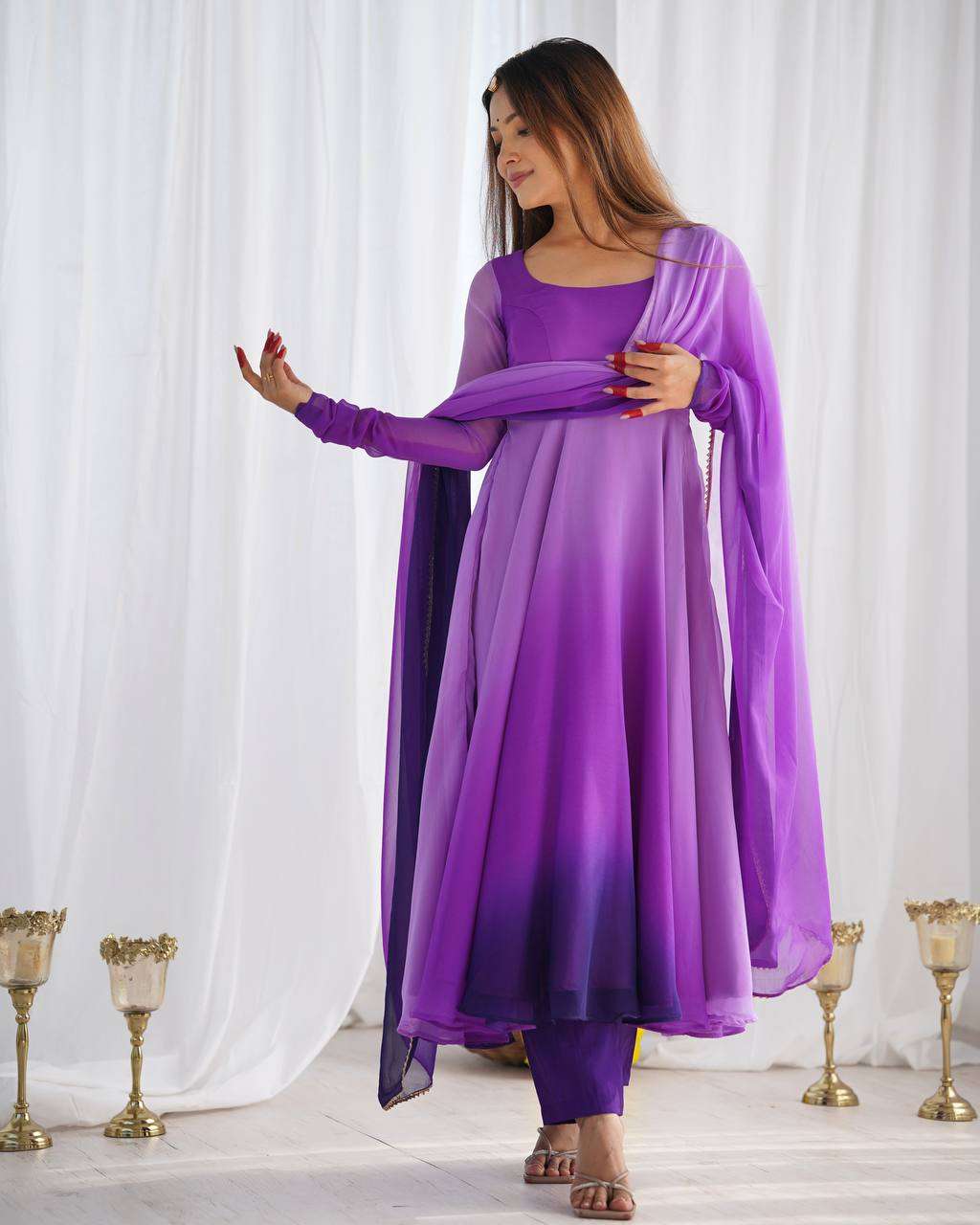 Women's Pure Romansilk Chanderi Tie-Dye Anarkali Kurti Pant With Dupatta Set - Image 4