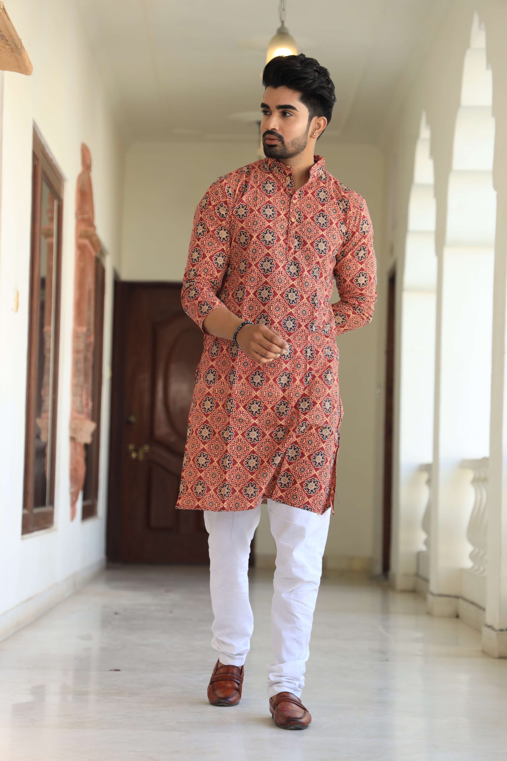Mens Red Printed Cotton Kurta with White Pajama ? Ethnic Wear for Weddings & Festivals - Image 3