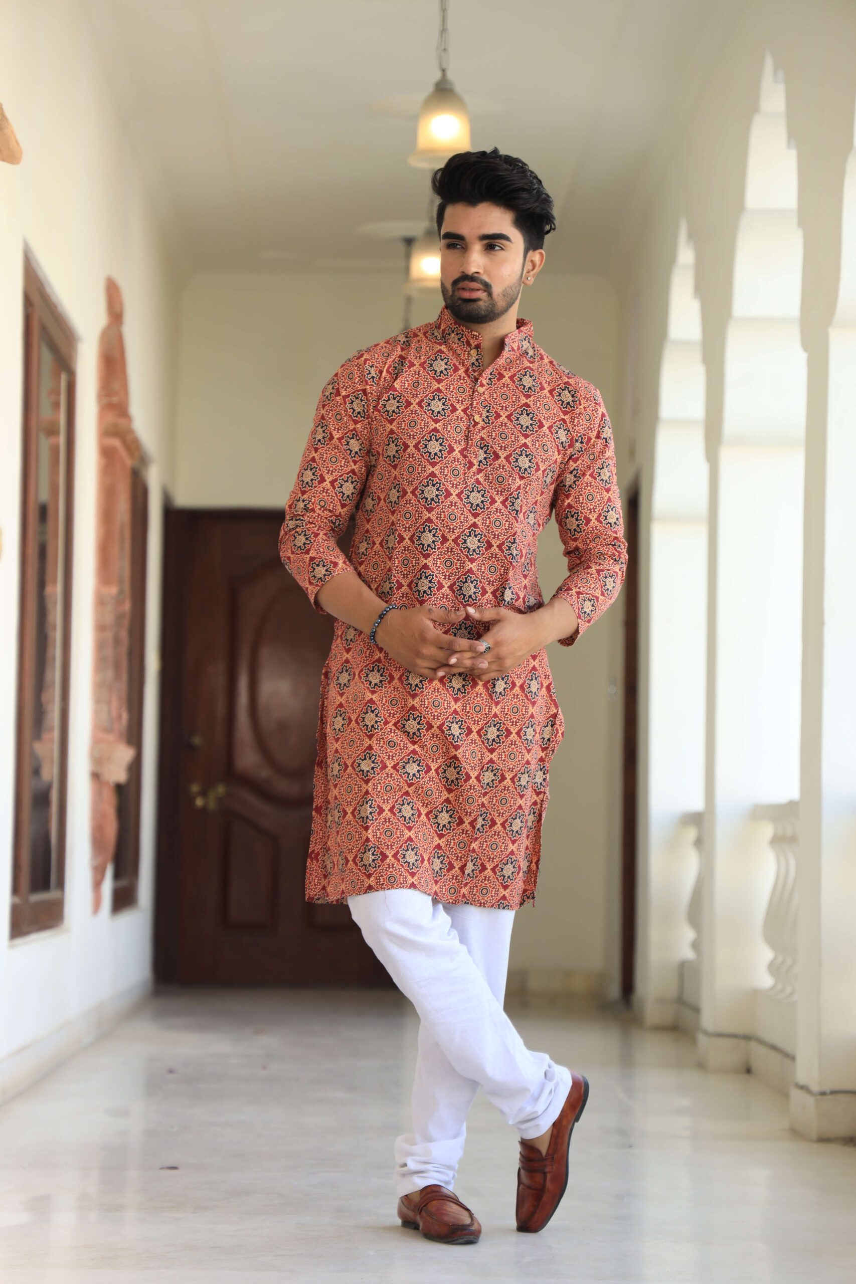Mens Red Printed Cotton Kurta with White Pajama ? Ethnic Wear for Weddings & Festivals - Image 2