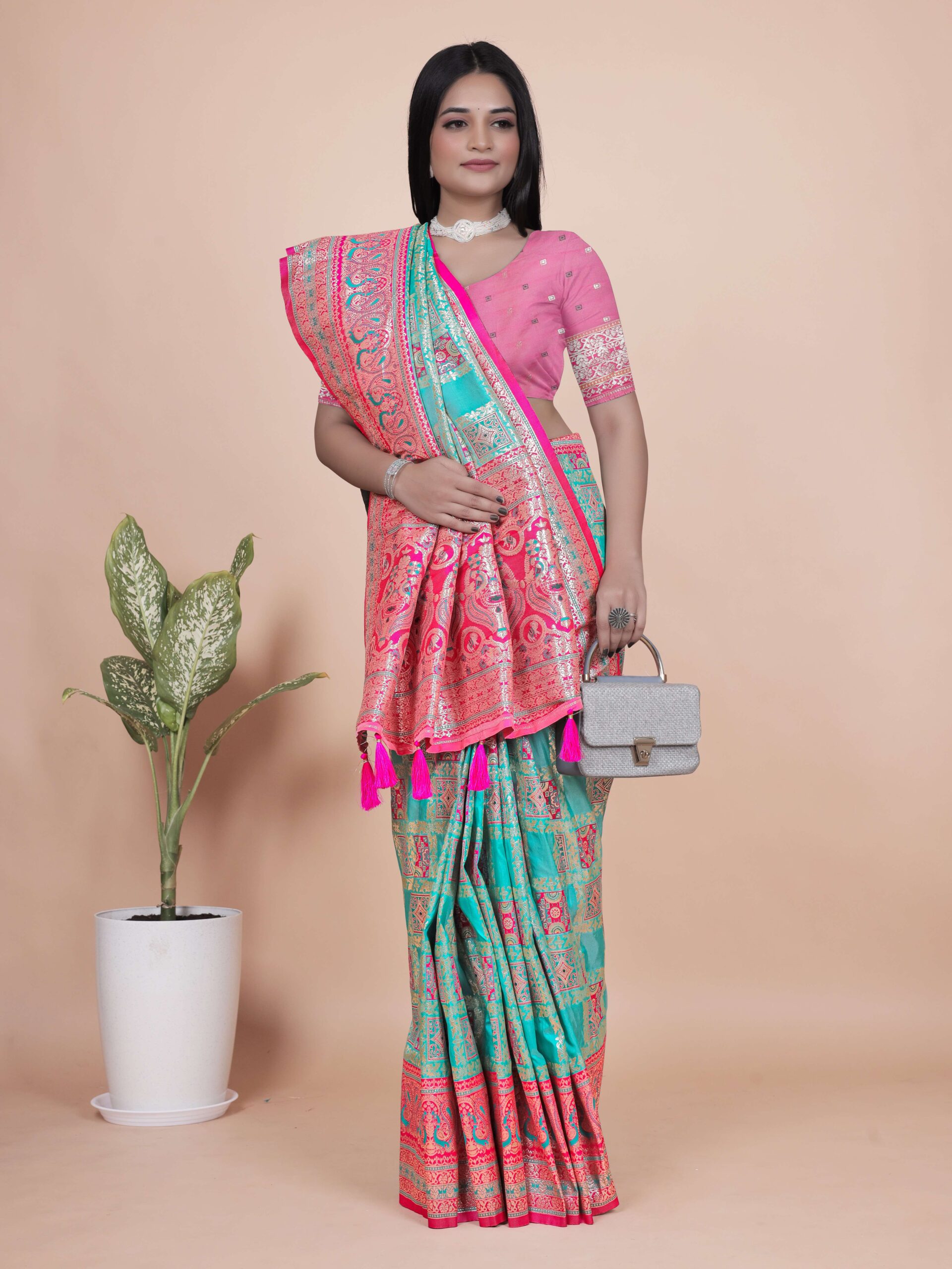 Aqua Blue & Pink Banarasi Silk Saree with Silver Zari | Festive & Wedding Wear Saree | Elegant Banarasi Saree with Contrast Pallu - Image 4