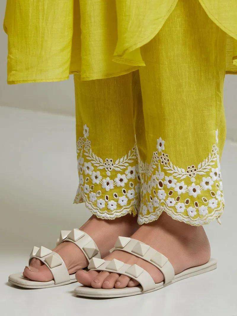 Women's Cotton Printed Line Flared Straight Kurti with Palazzo and Dupatta (Parrot Green) - Image 3