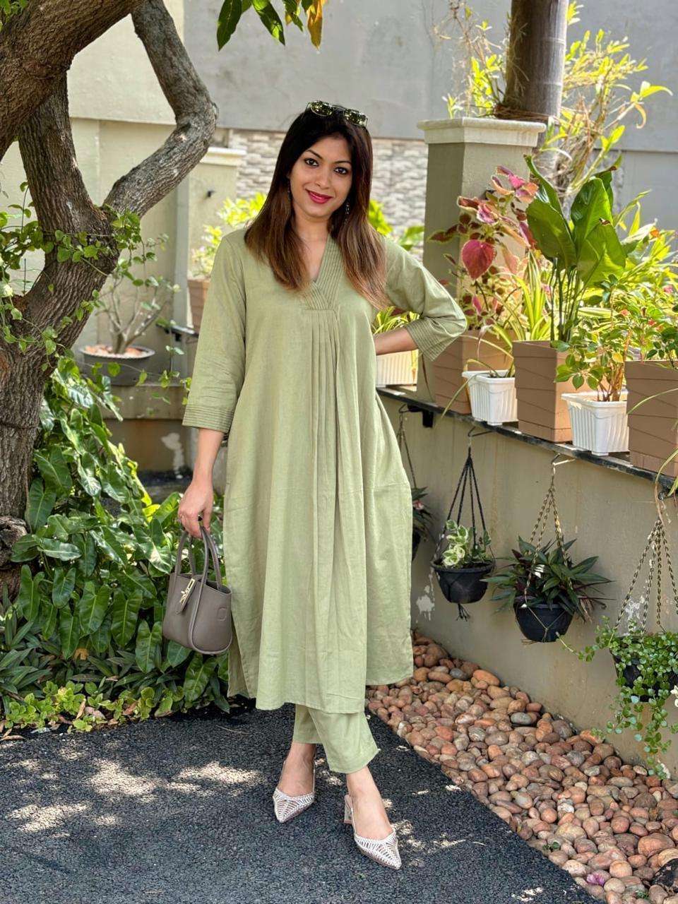 Women's Cotton Plain Coard set A-Line Straight Kurti With Pant